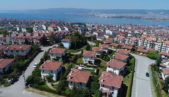 KOLAYLI 10 EVLERİ